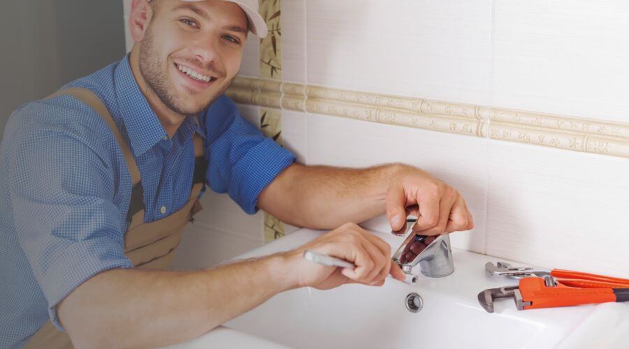 Professional clogged drains services in Danciger, TX